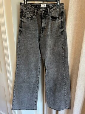 Kensie Women’s Straight Leg Gray Jeans